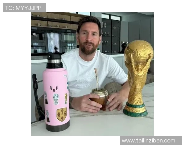 三大足球巨星领奖时刻全纪录精彩集锦展现辉煌时刻 三大足球巨星领奖时刻全纪录精彩集锦展现辉煌时刻